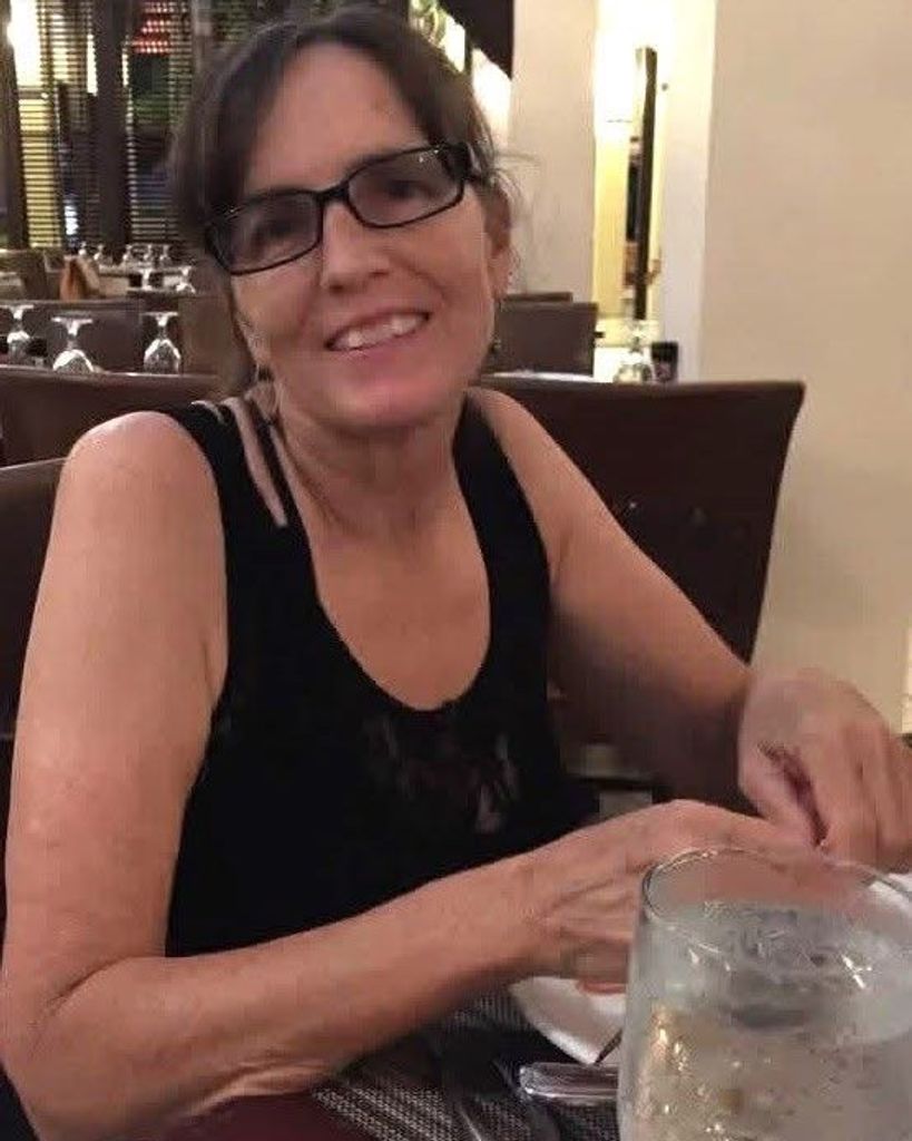 Lori Rae Snelling Profile Photo