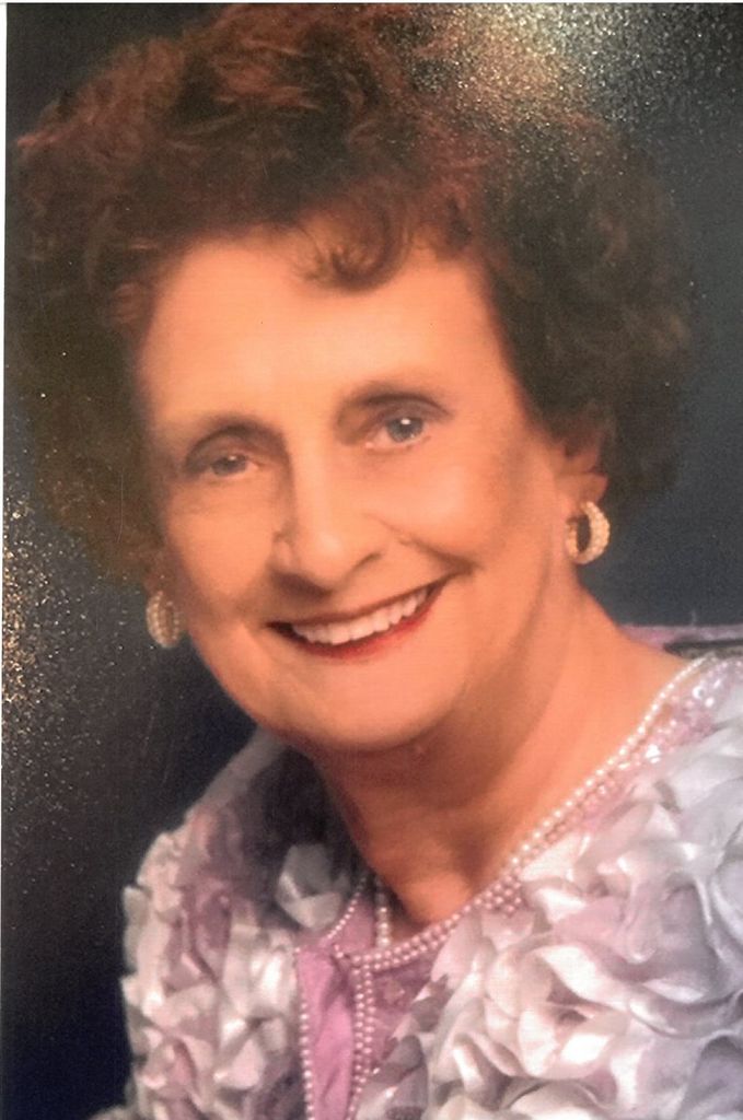 Helen Dehncke Profile Photo