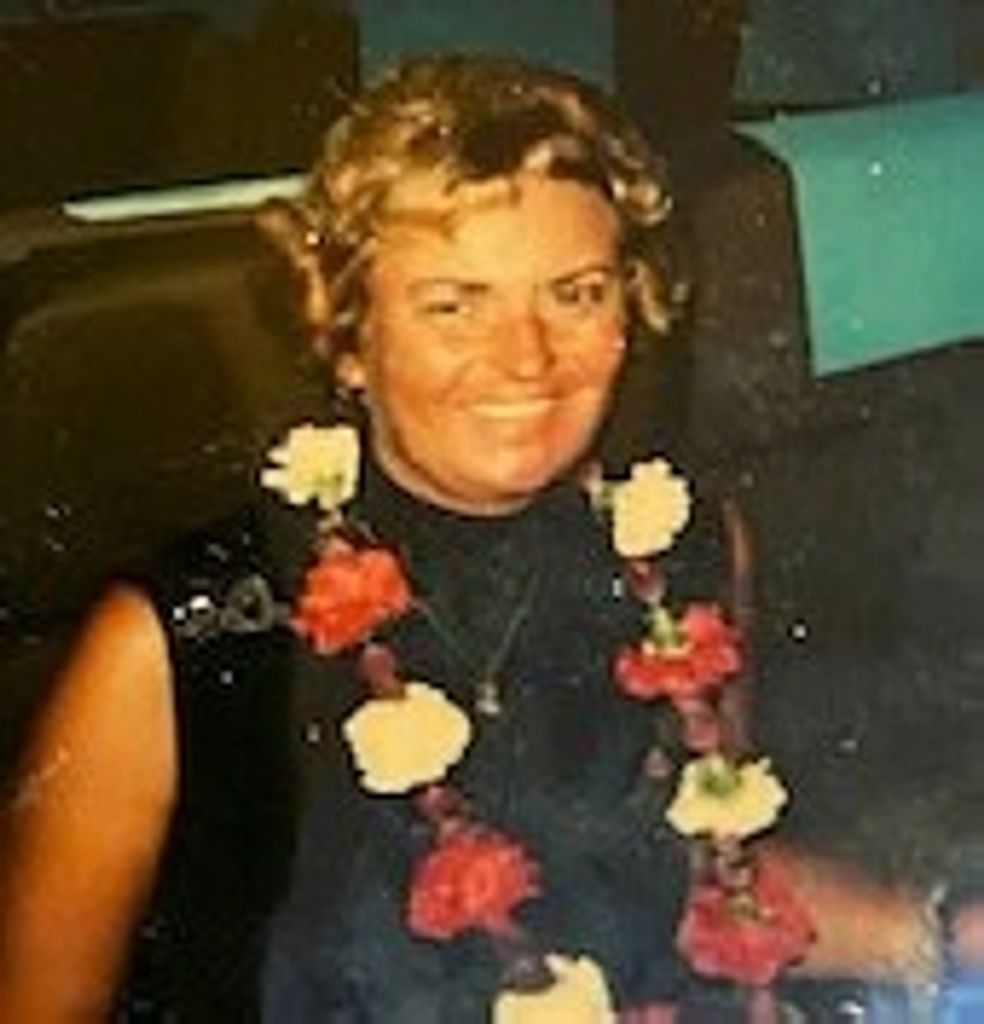 Elaine Sue Krahula