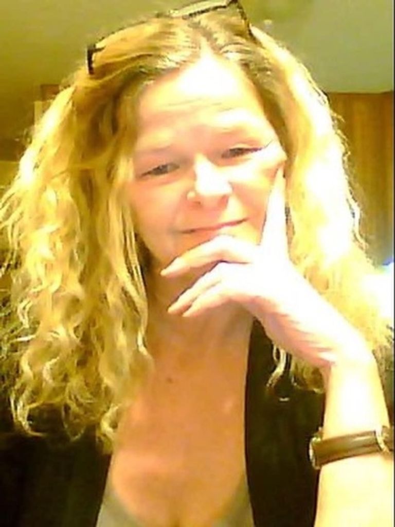 Deborah D. (Earnshaw) Randolph