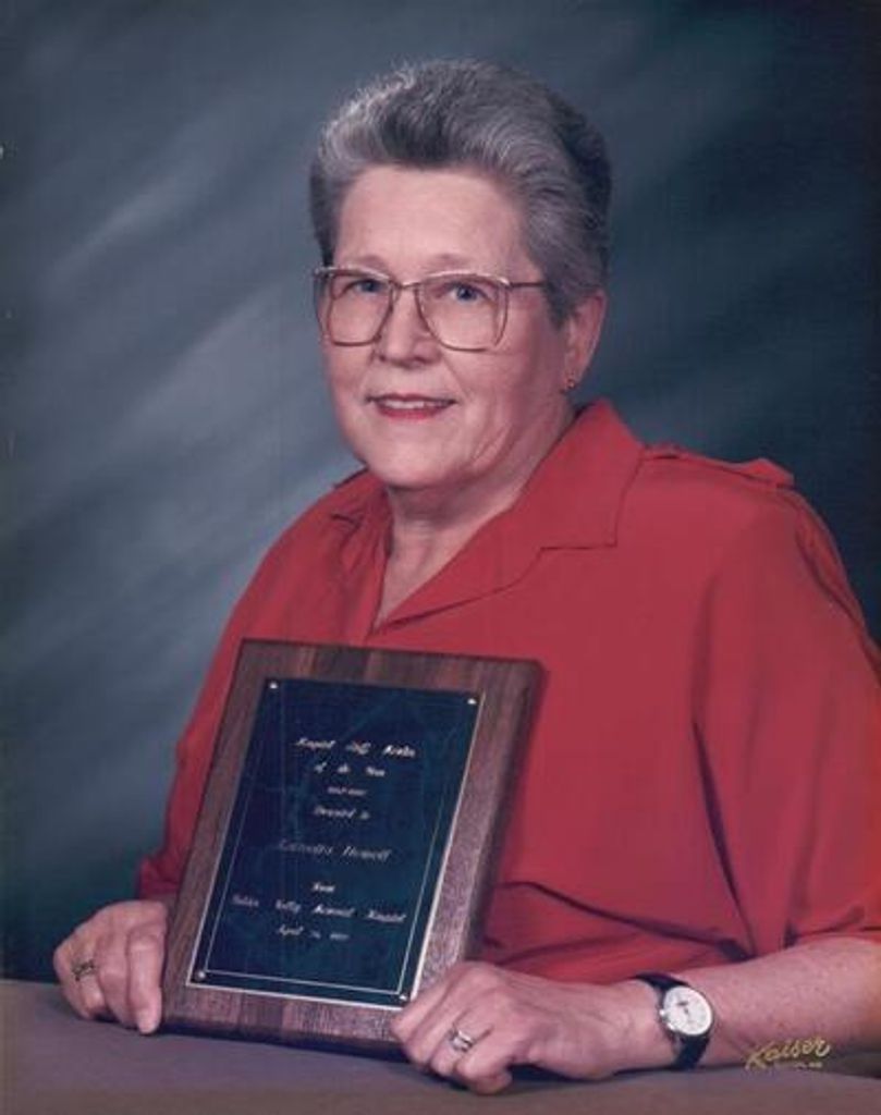 Lunetta Newell Profile Photo