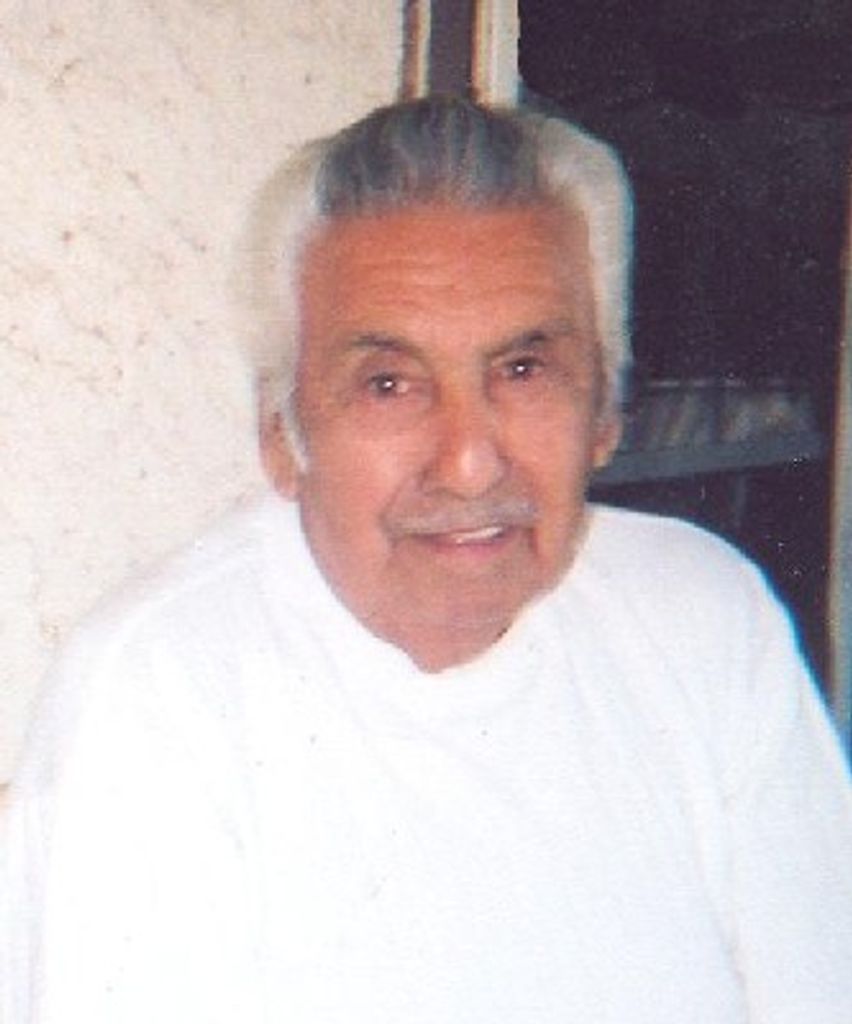Joe "Chumale" Minjares