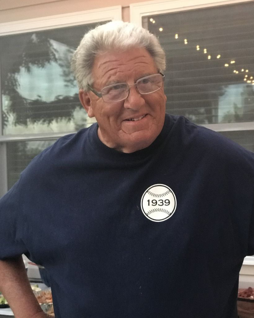 Robert "Bob" Soderstrom