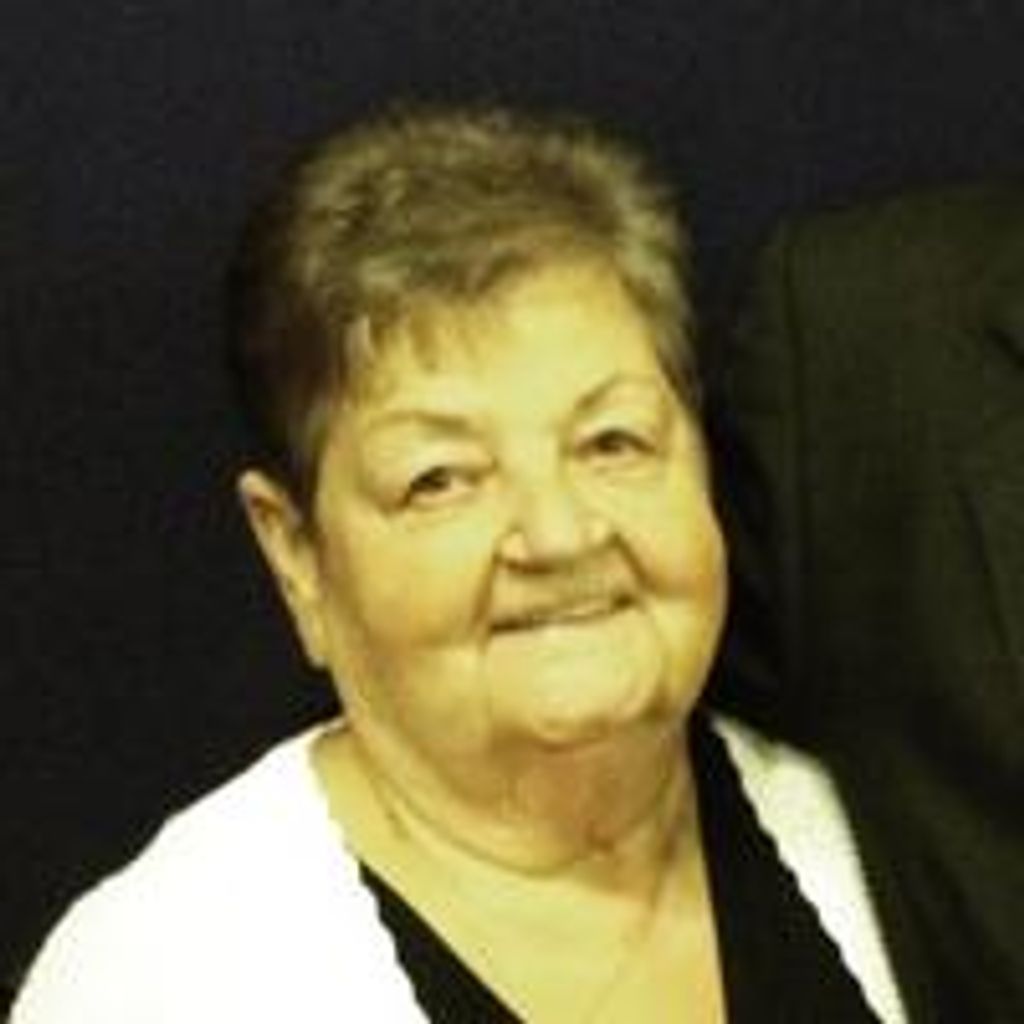 Sarah M Traxler