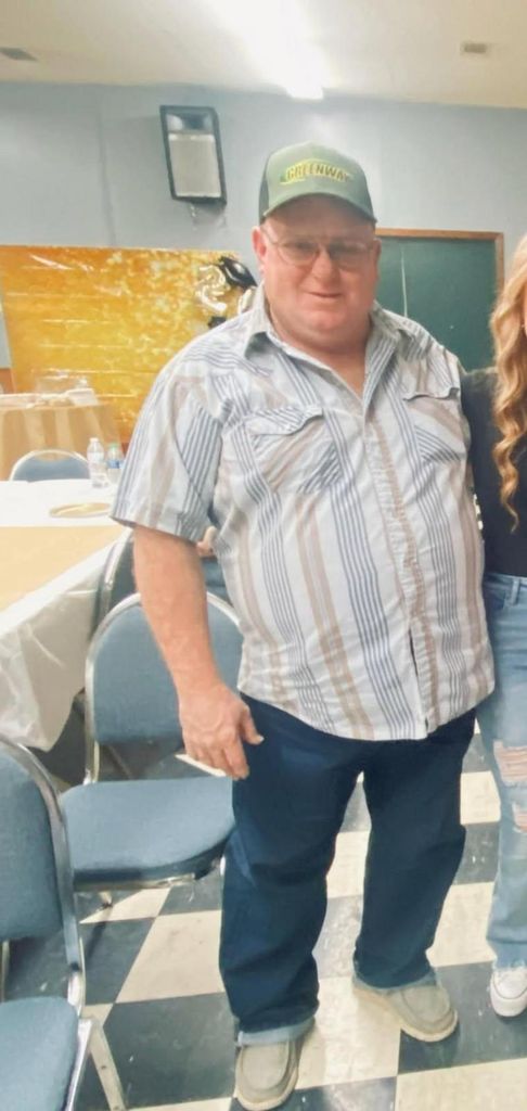 Teddy Wayne Sanders Profile Photo