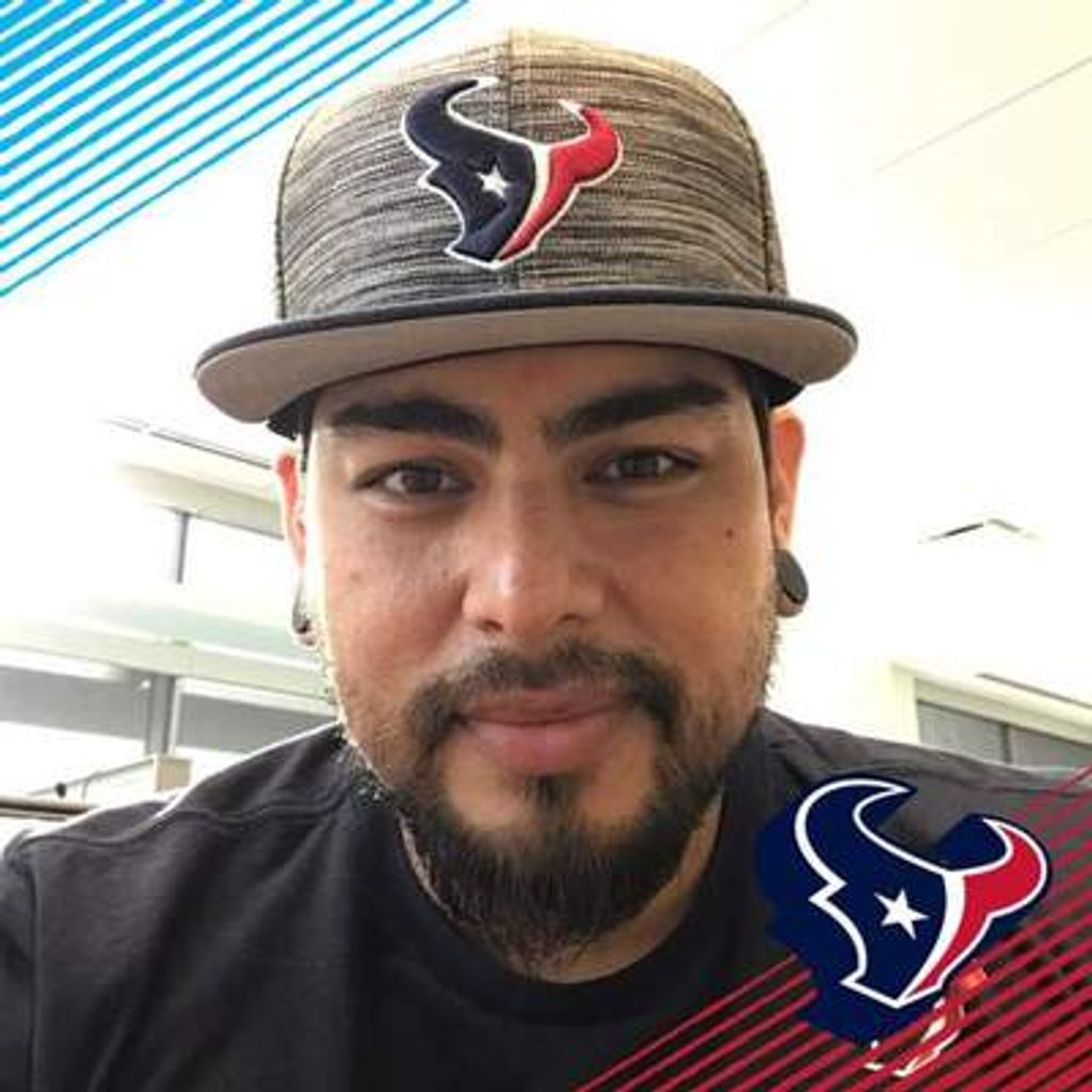 Oscar Menchaca, Jr. Profile Photo
