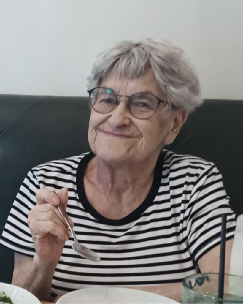 Helga Gisela Bridgeman Profile Photo