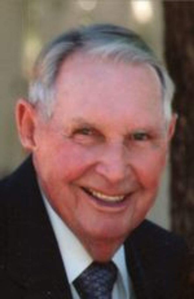 Bobbie "Bob" Thomas