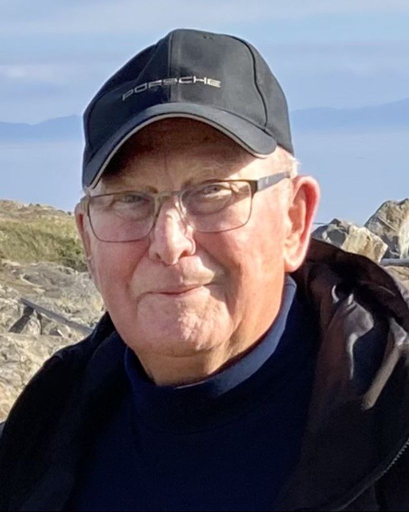 Kenneth Firth