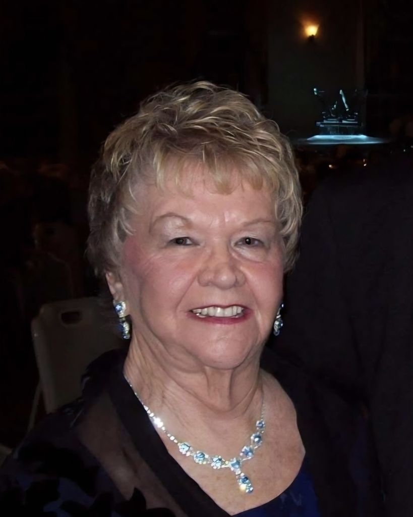 Helen Mirra Profile Photo