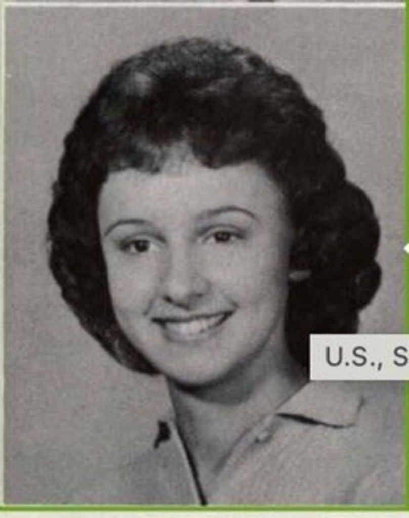 Suzanne Veronica Moczygemba
