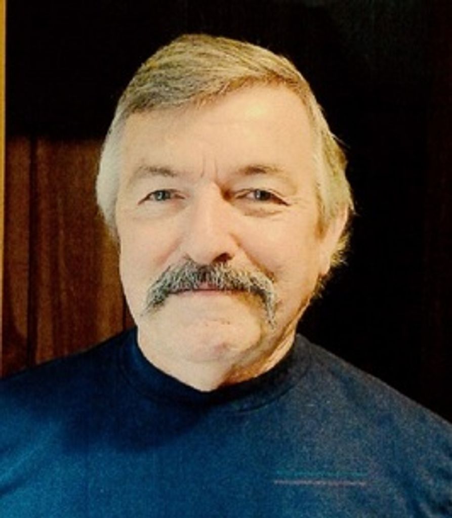 James Cairns Profile Photo