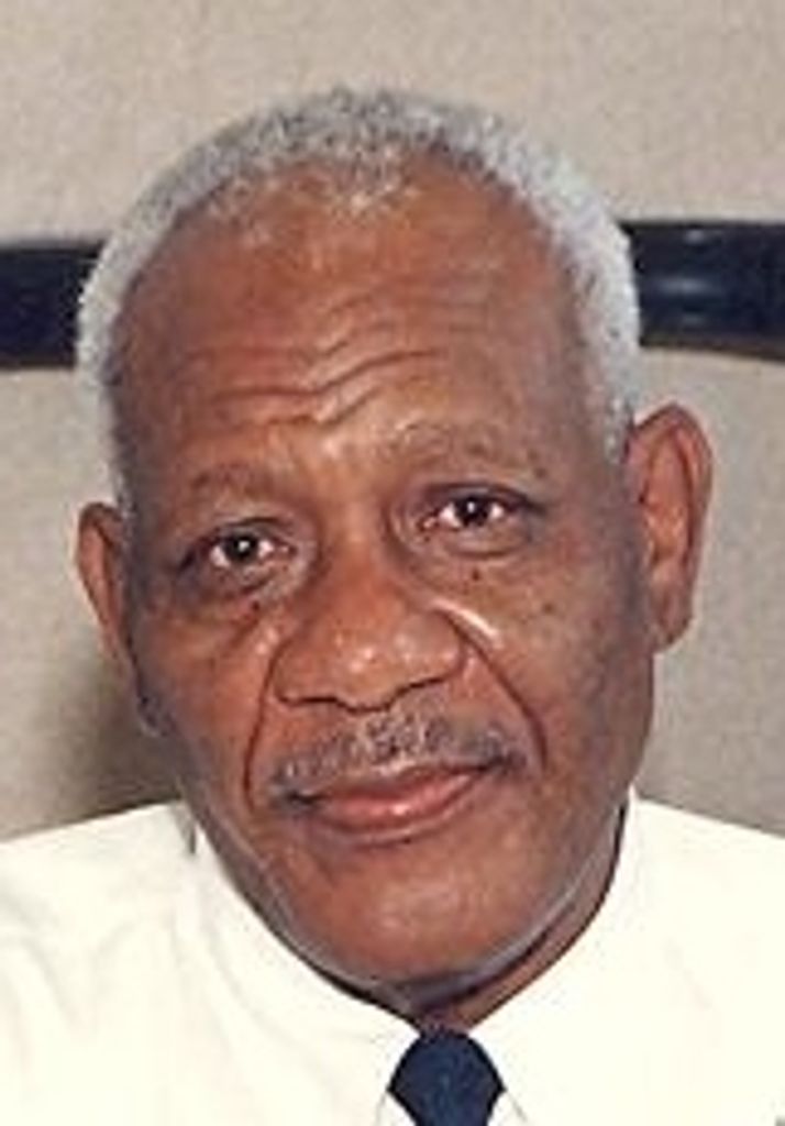Leo Hollins Sr