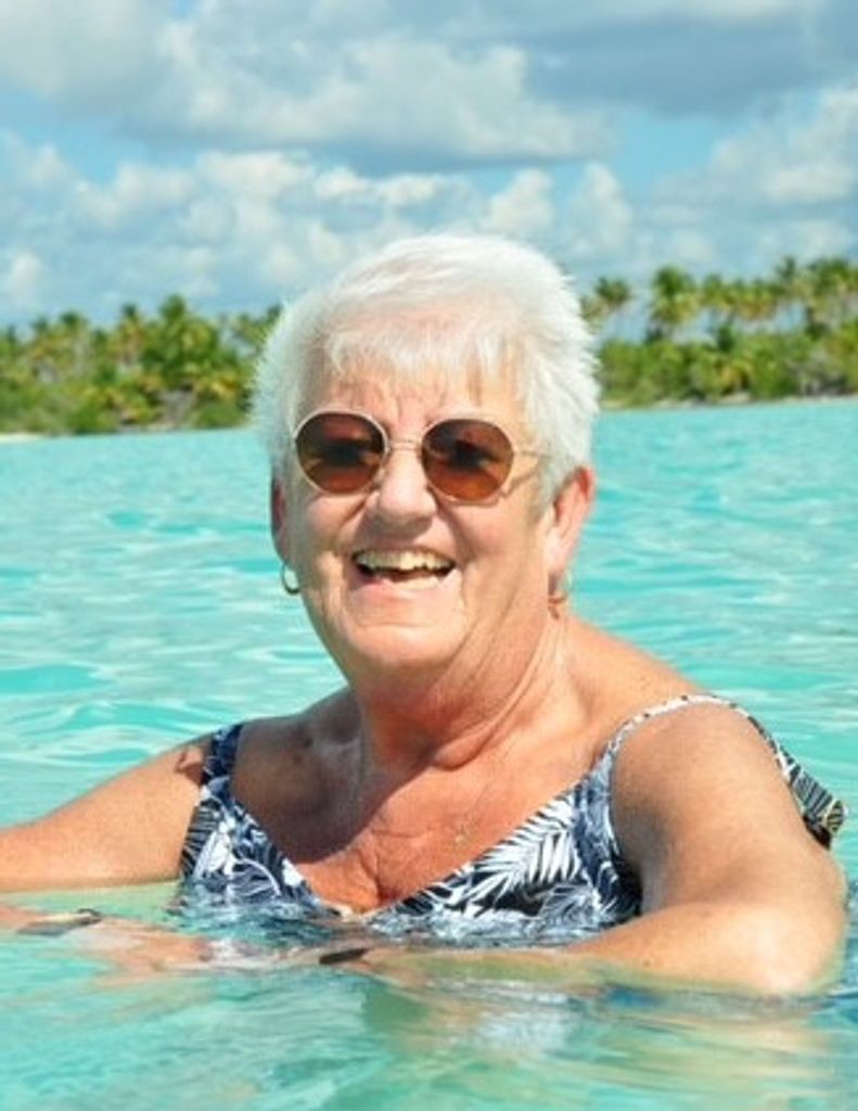 Kathy Leone (Wilcox)  Smith