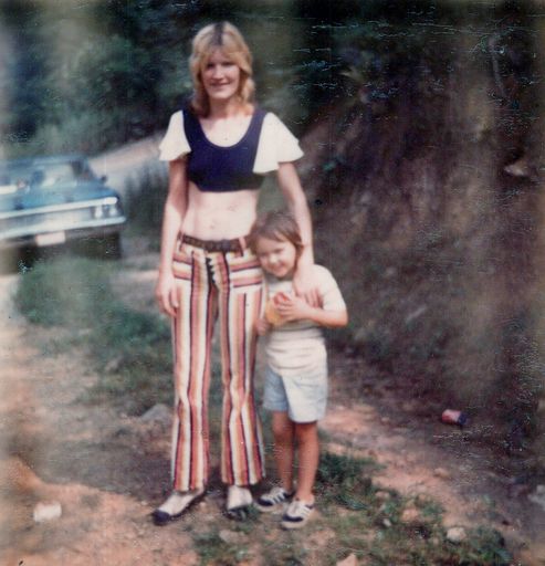 Oma Sue (Holland)  Nantz photo gallery thumbnail 10 of 75