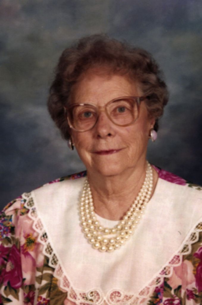 Edna H Minnemann Profile Photo