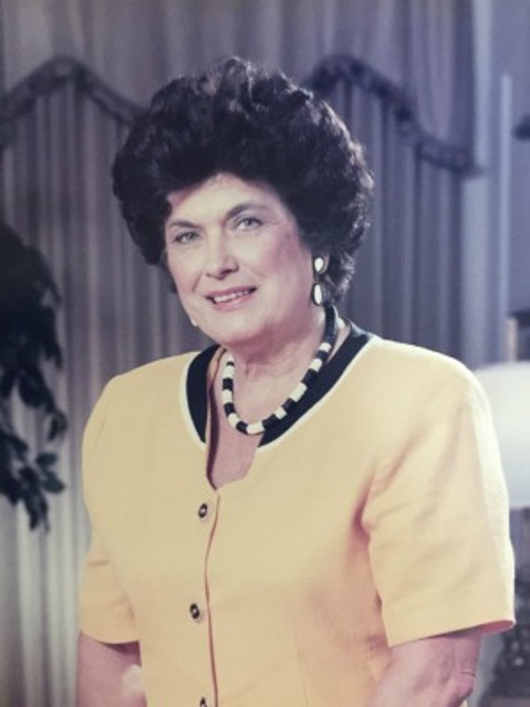 Barbara Joan Dobbins Piper