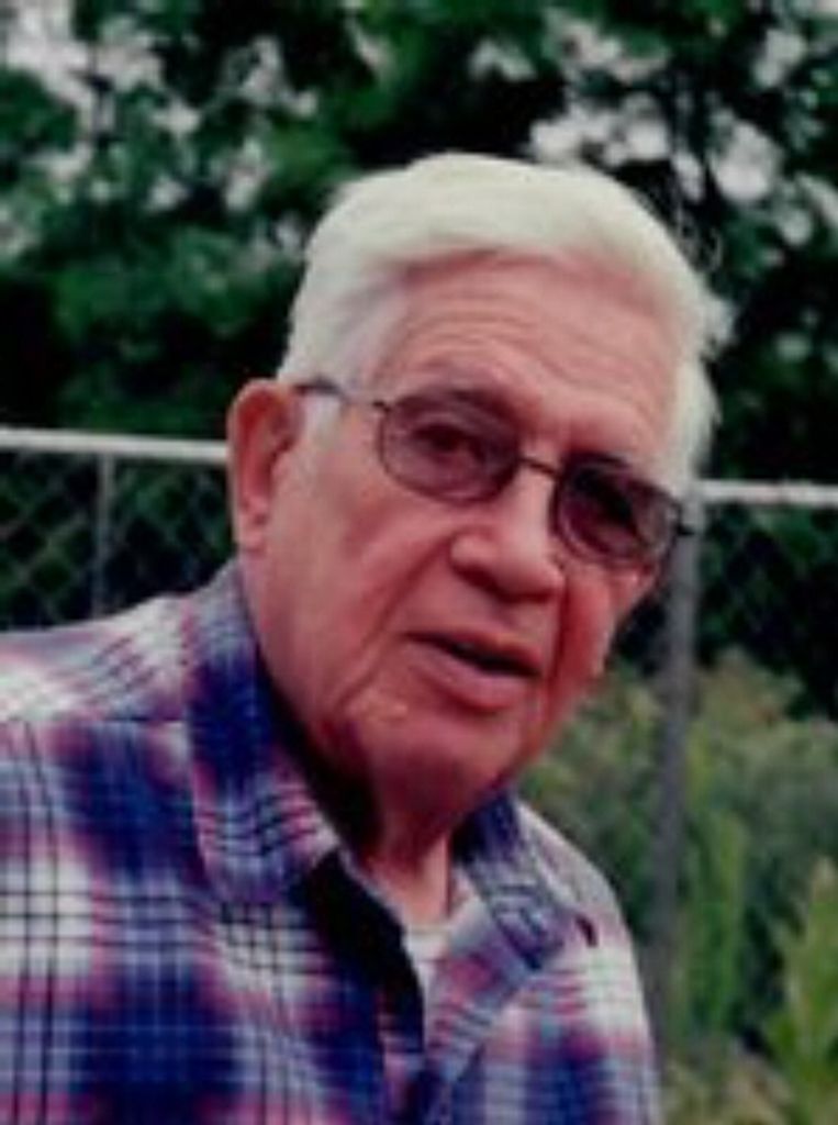 Kenneth Simpson Profile Photo