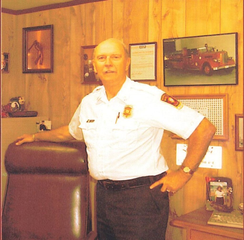 Larry Adkins