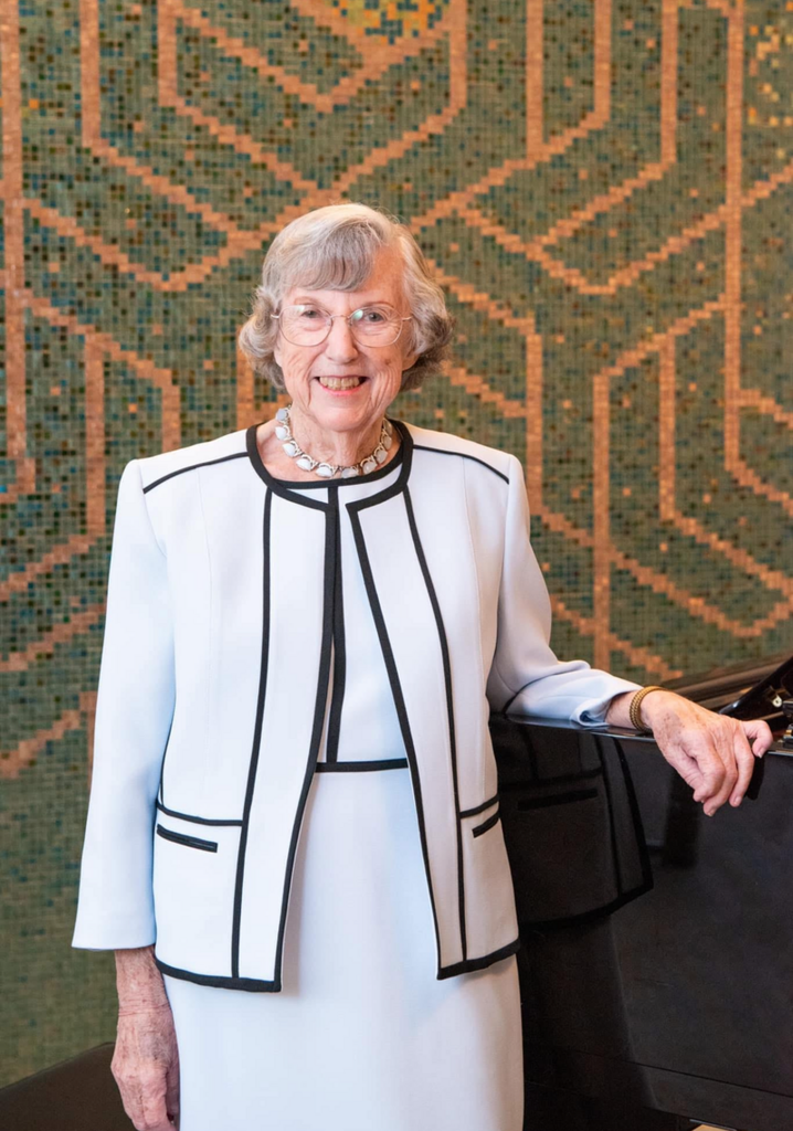 Dorothy Phillips Profile Photo