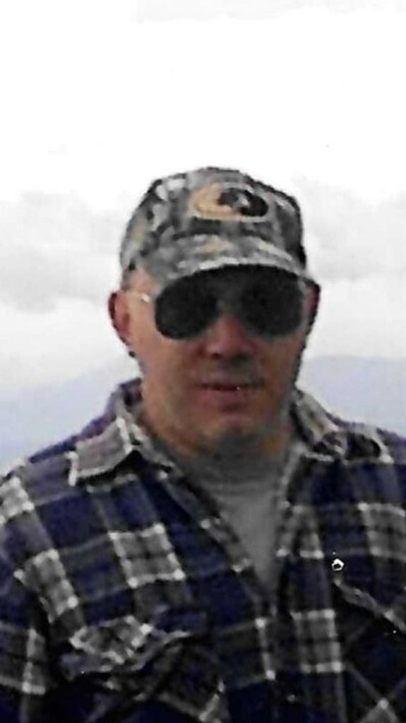 Robert Watson Profile Photo