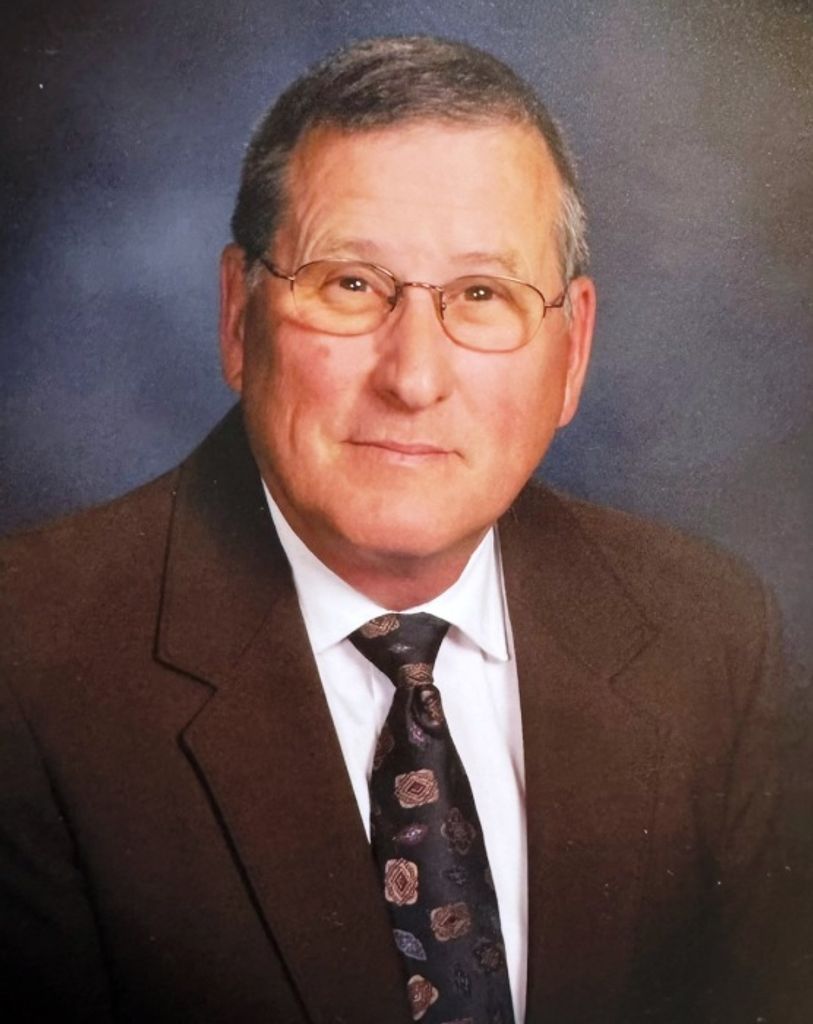Thomas (Tom) W. Strause Profile Photo