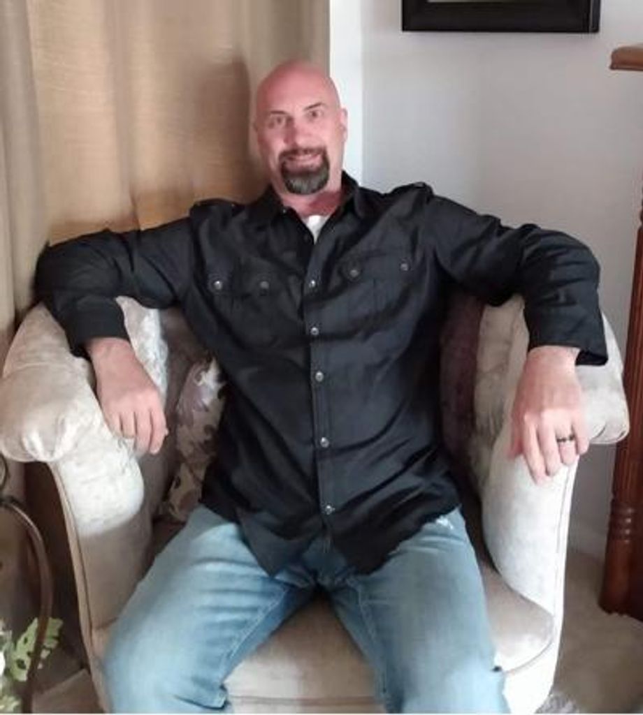 Mark James Walczak Profile Photo