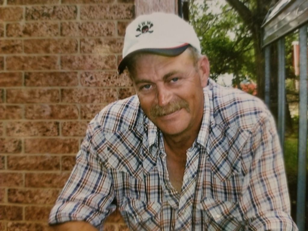 Larone Ty Siemsen Profile Photo