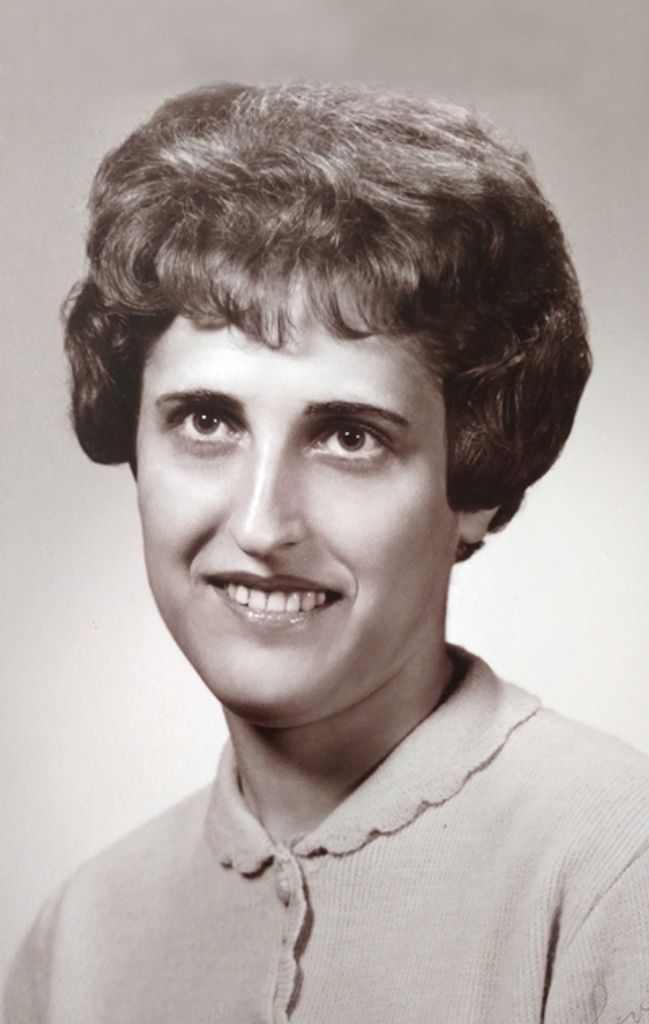 Karen Hofer Profile Photo