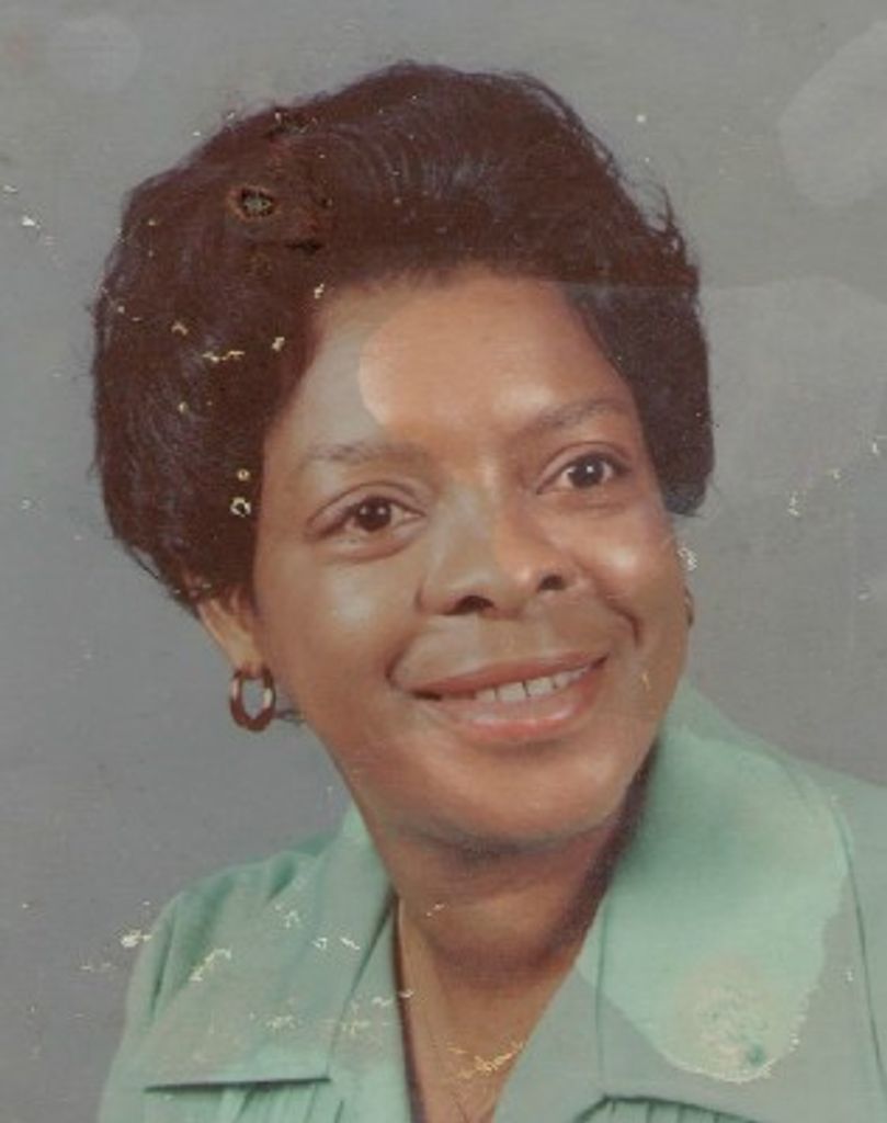 Yvonne  Bell Avriett