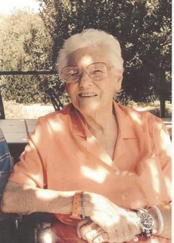 Traina, Esther May Keeton