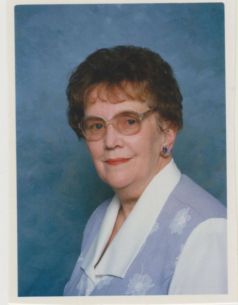 Violet Ward Profile Photo