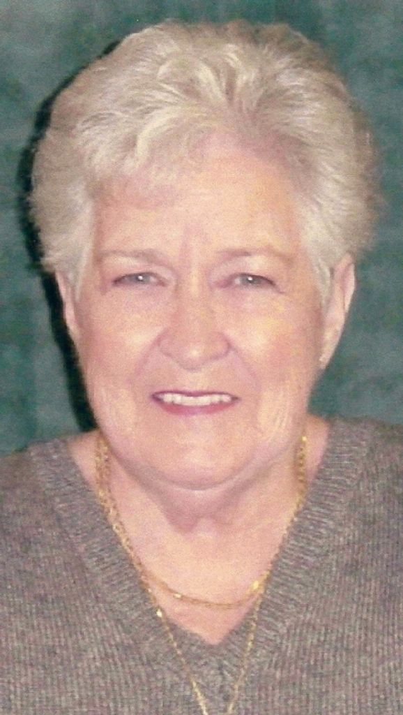 Marjorie Gloria (Dunaway)  Mckibben