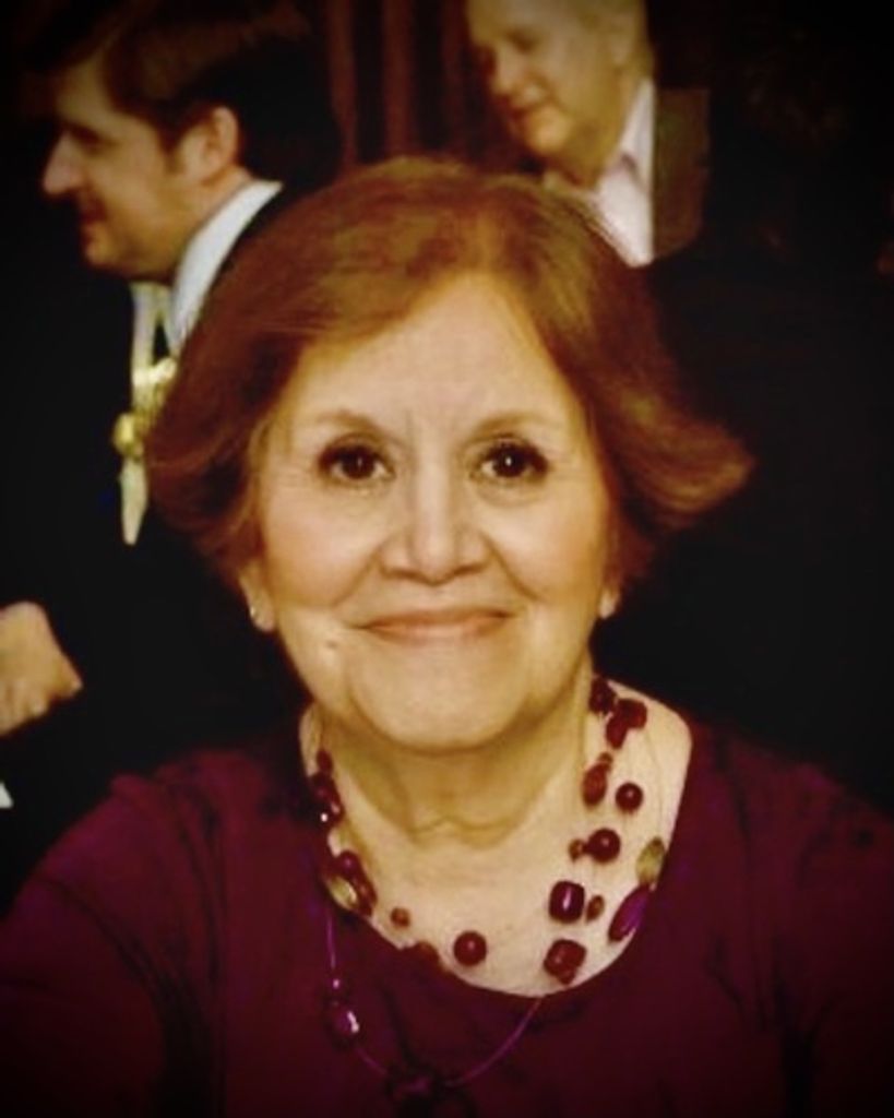 Gloria Burnias