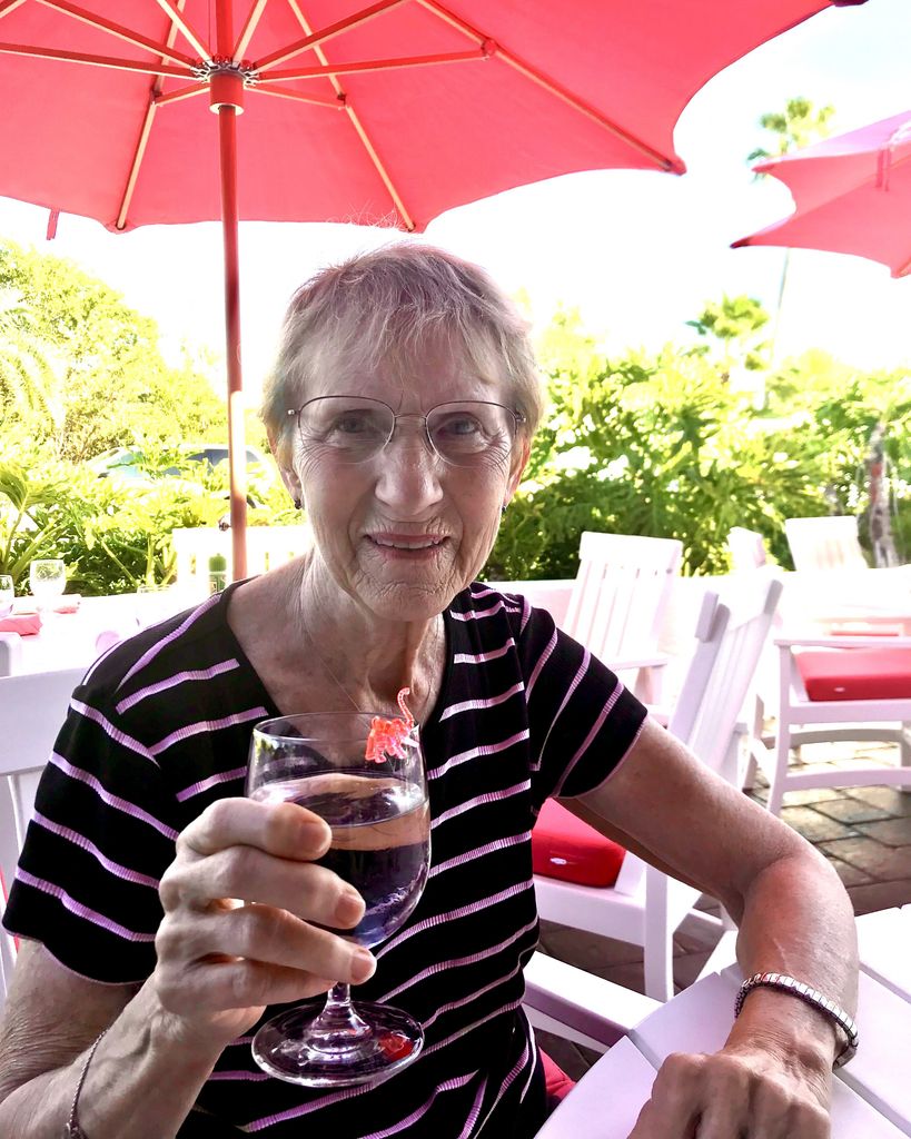 Barbara Van Jareo Profile Photo