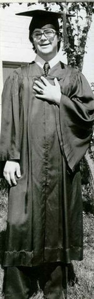 Bruce Gerard Radowich