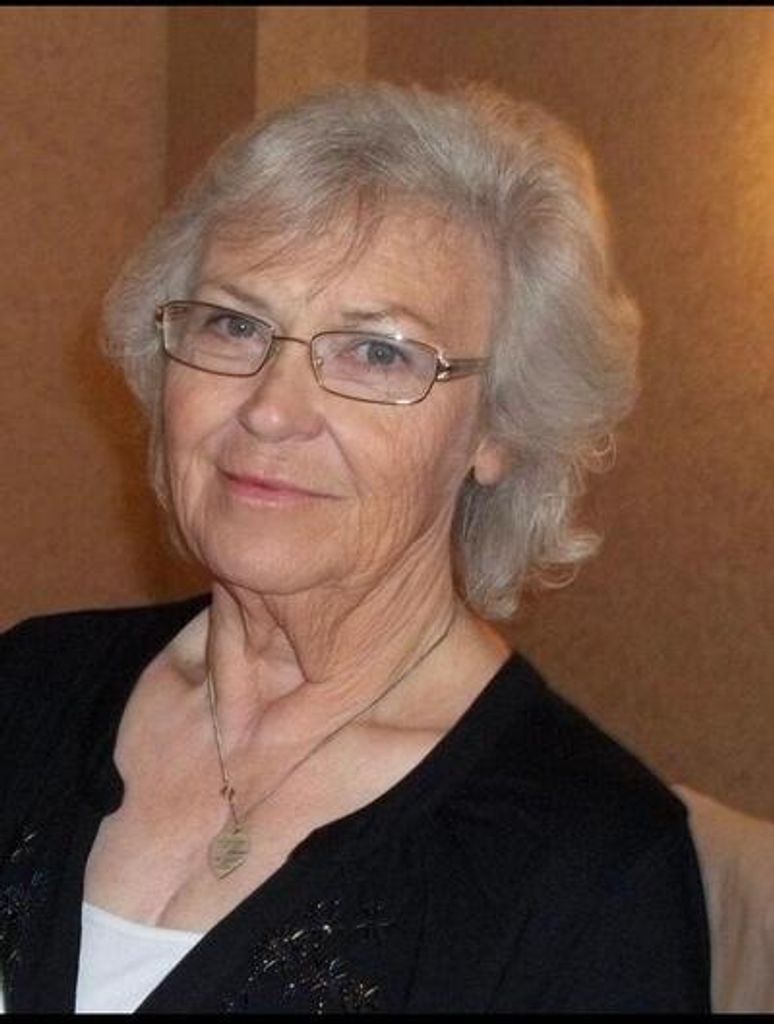 Marion Walling Profile Photo