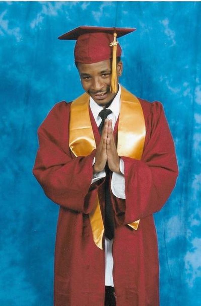 Thomas Rayvon Simmons Profile Photo