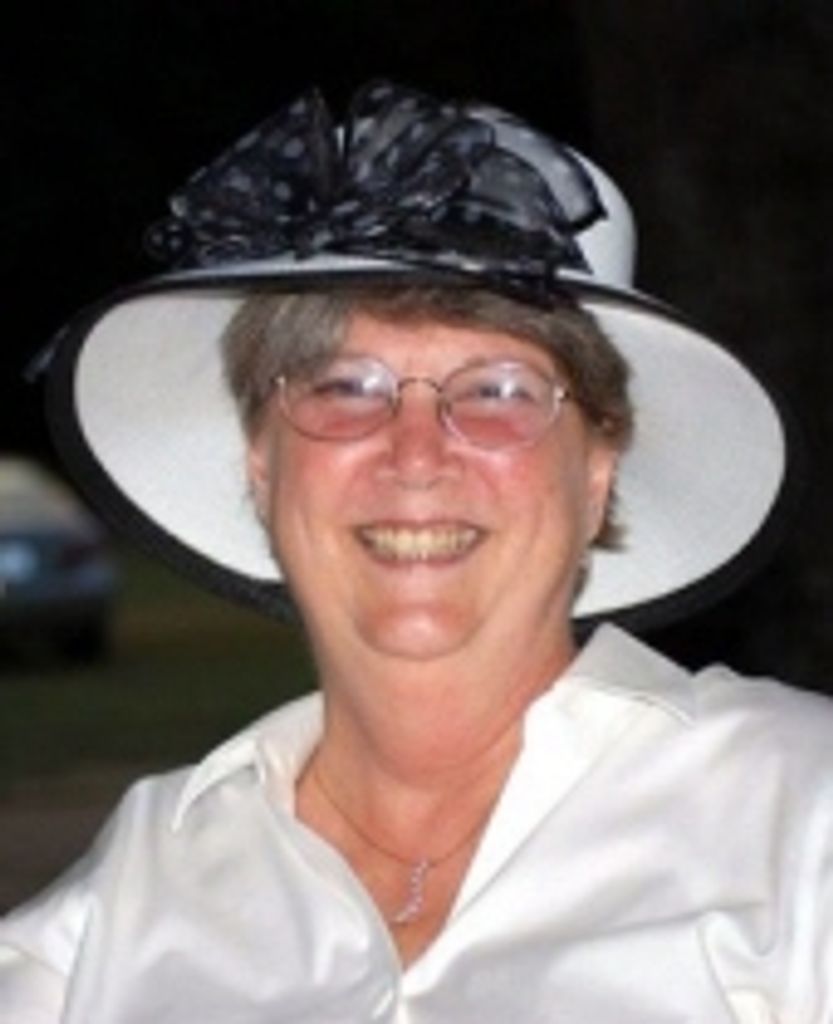 Carolyn S Foster