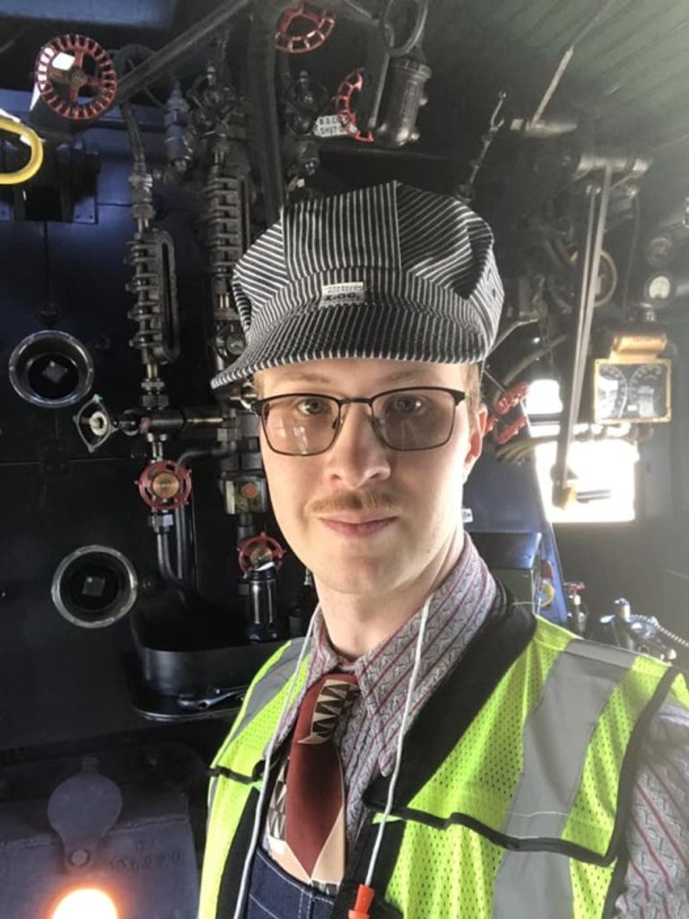 Elliott J Lewandowski