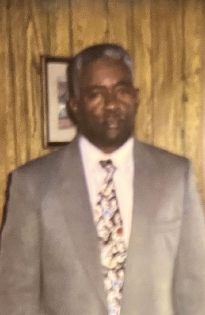 Robert L. Hillman Profile Photo