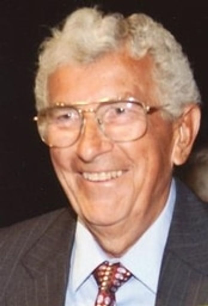 Robert E. Lisbon