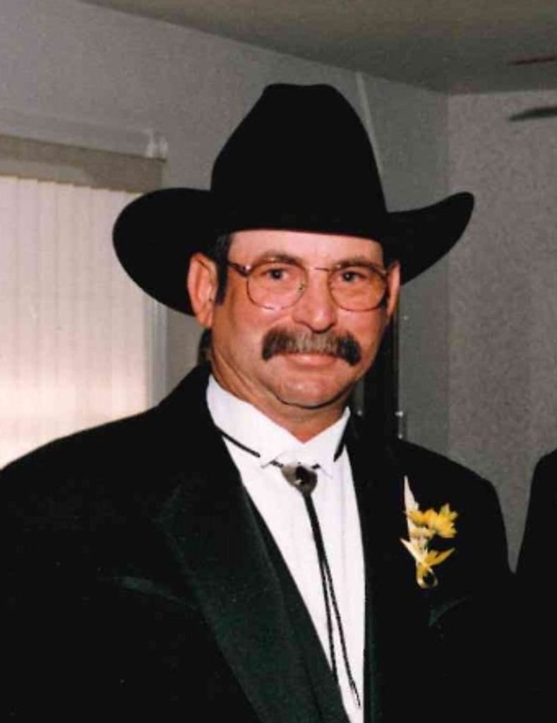 Eldon  Lynn Davis
