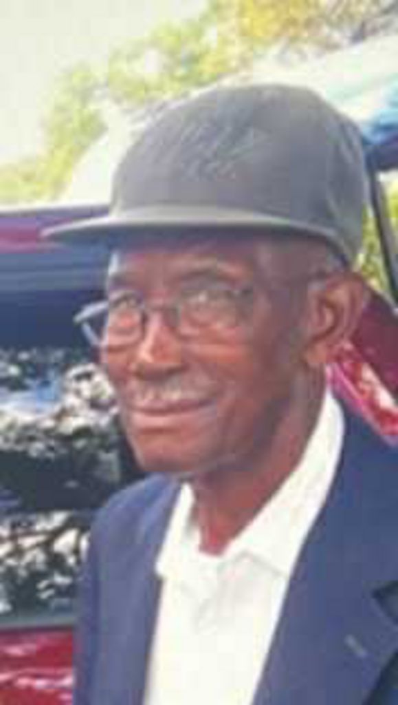 Charlie Powell, Jr. Profile Photo