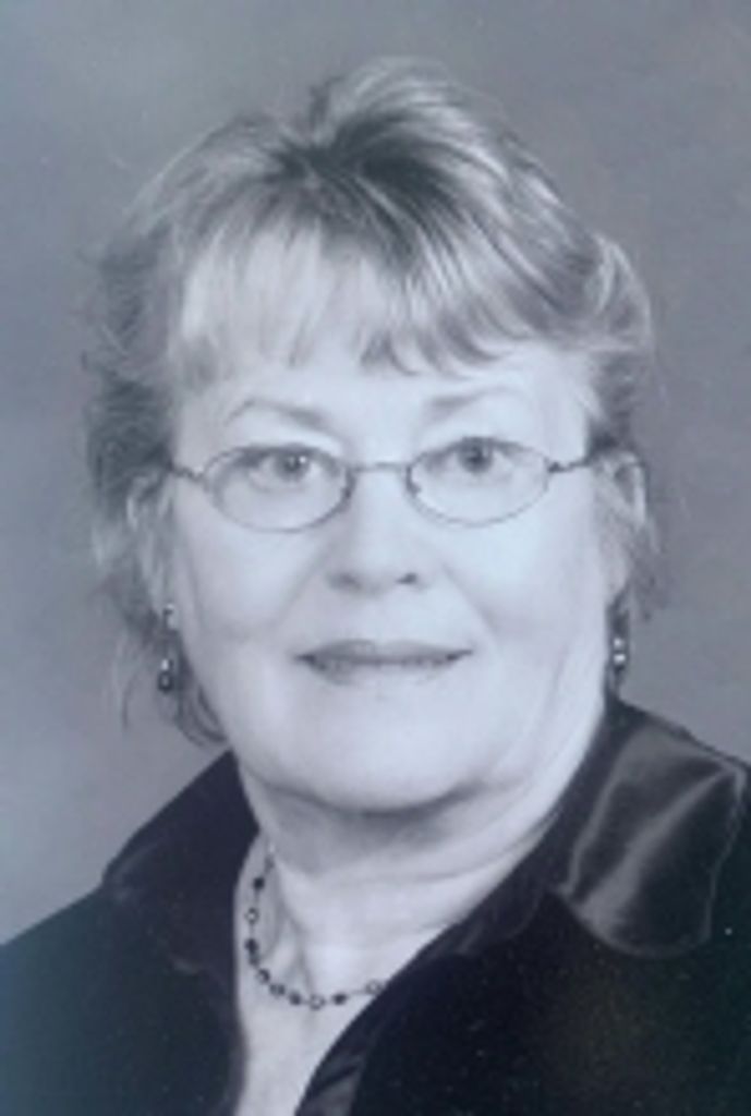 Linda Lang Profile Photo