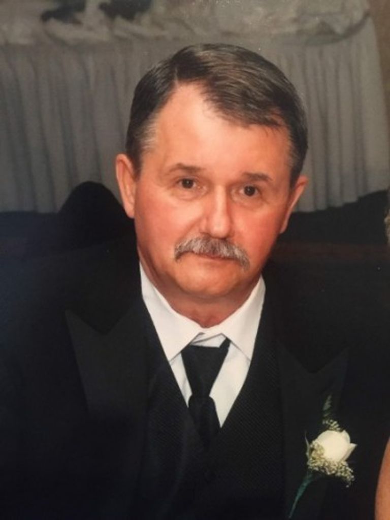 Elmer L. Horn Profile Photo