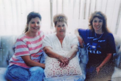 Rose Marie Velarde photo gallery thumbnail 20 of 99