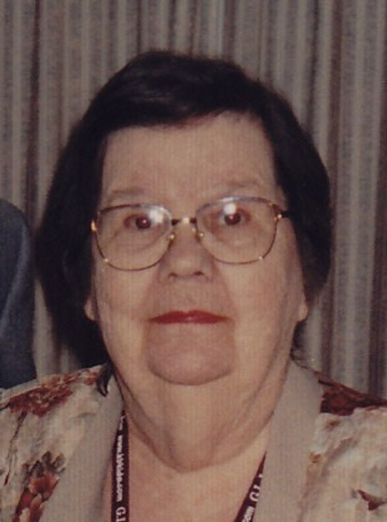Margaret Lucile Summerlin Adams