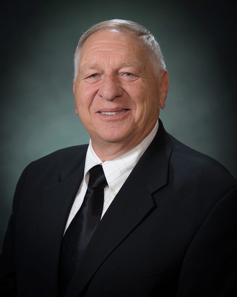 Robert Lawrence Eierman Profile Photo