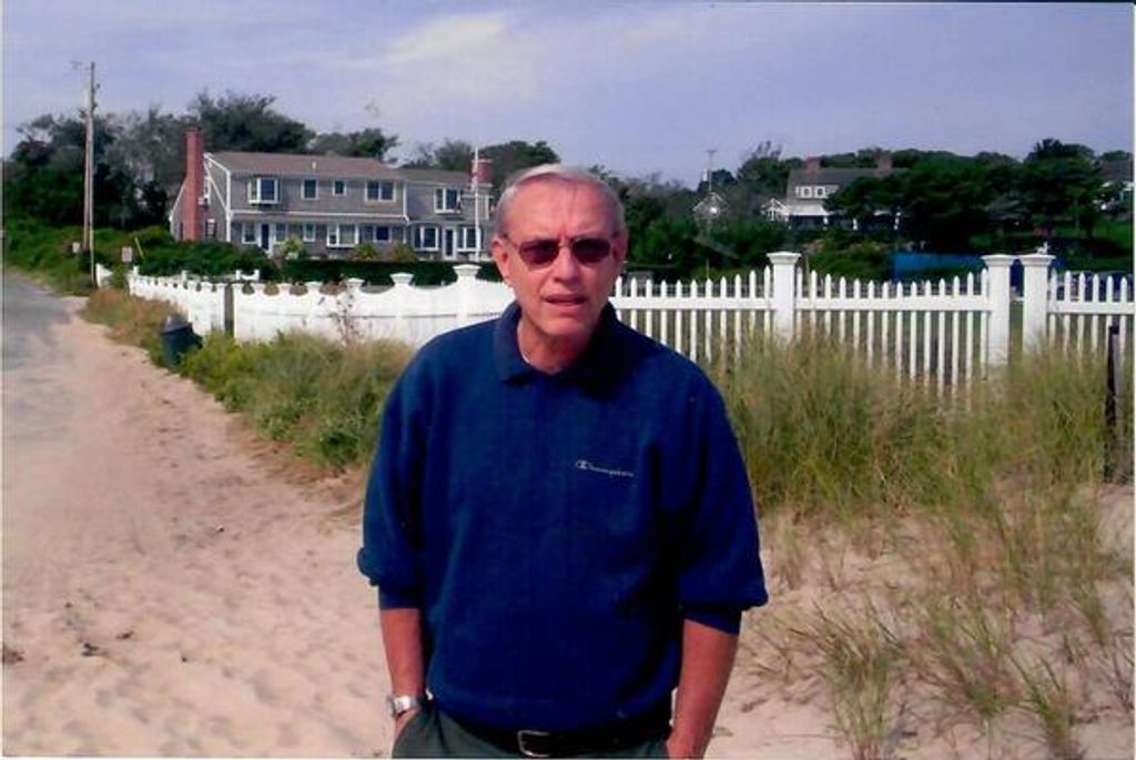 Bruce G. Lee Profile Photo
